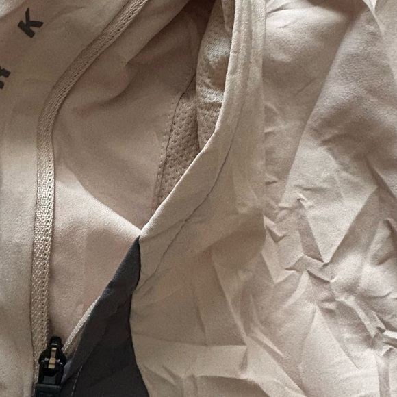 Men’s Xs Gymshark Shorts - Picture 9 of 13